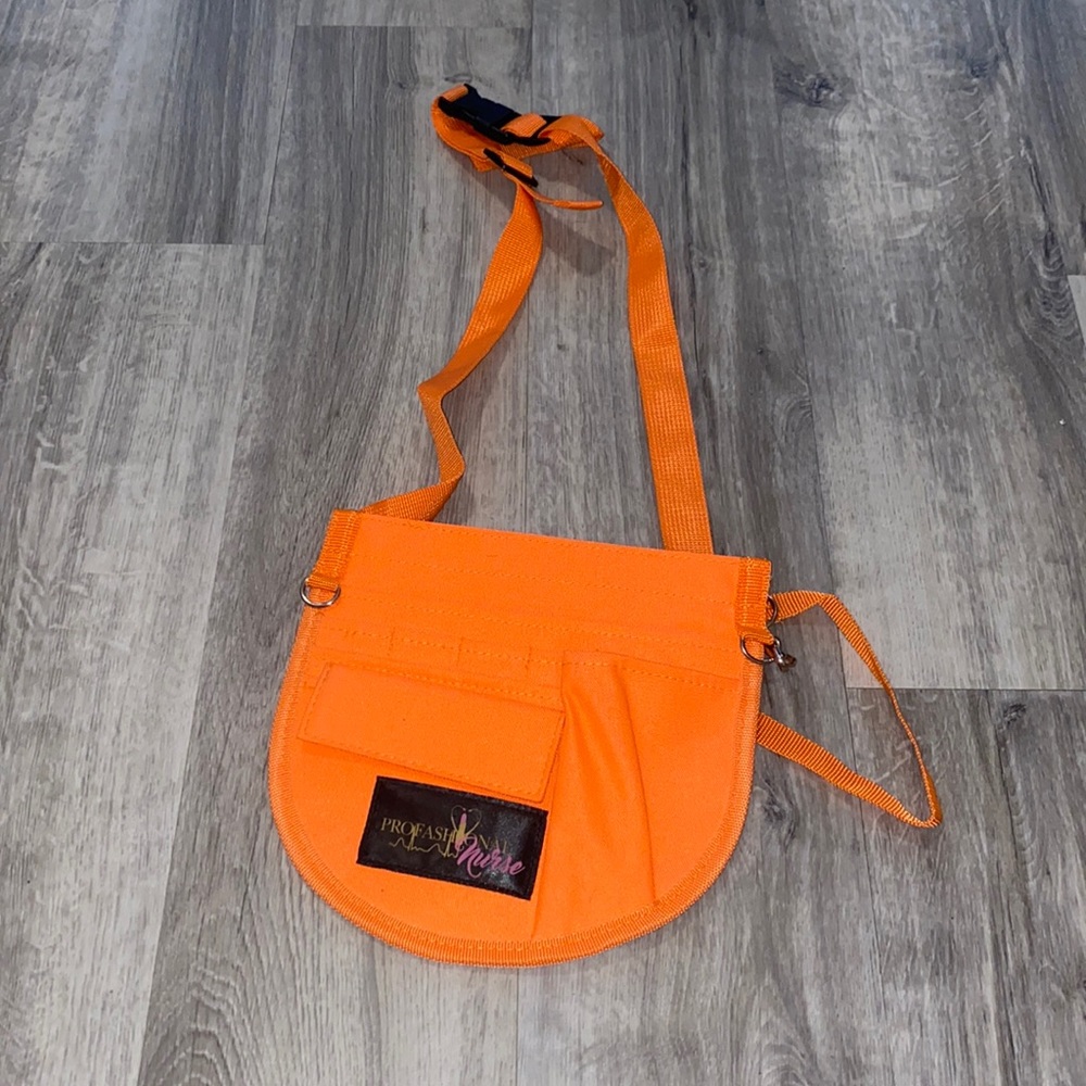 PROFASHIONAL NURSE FANNY POUCH